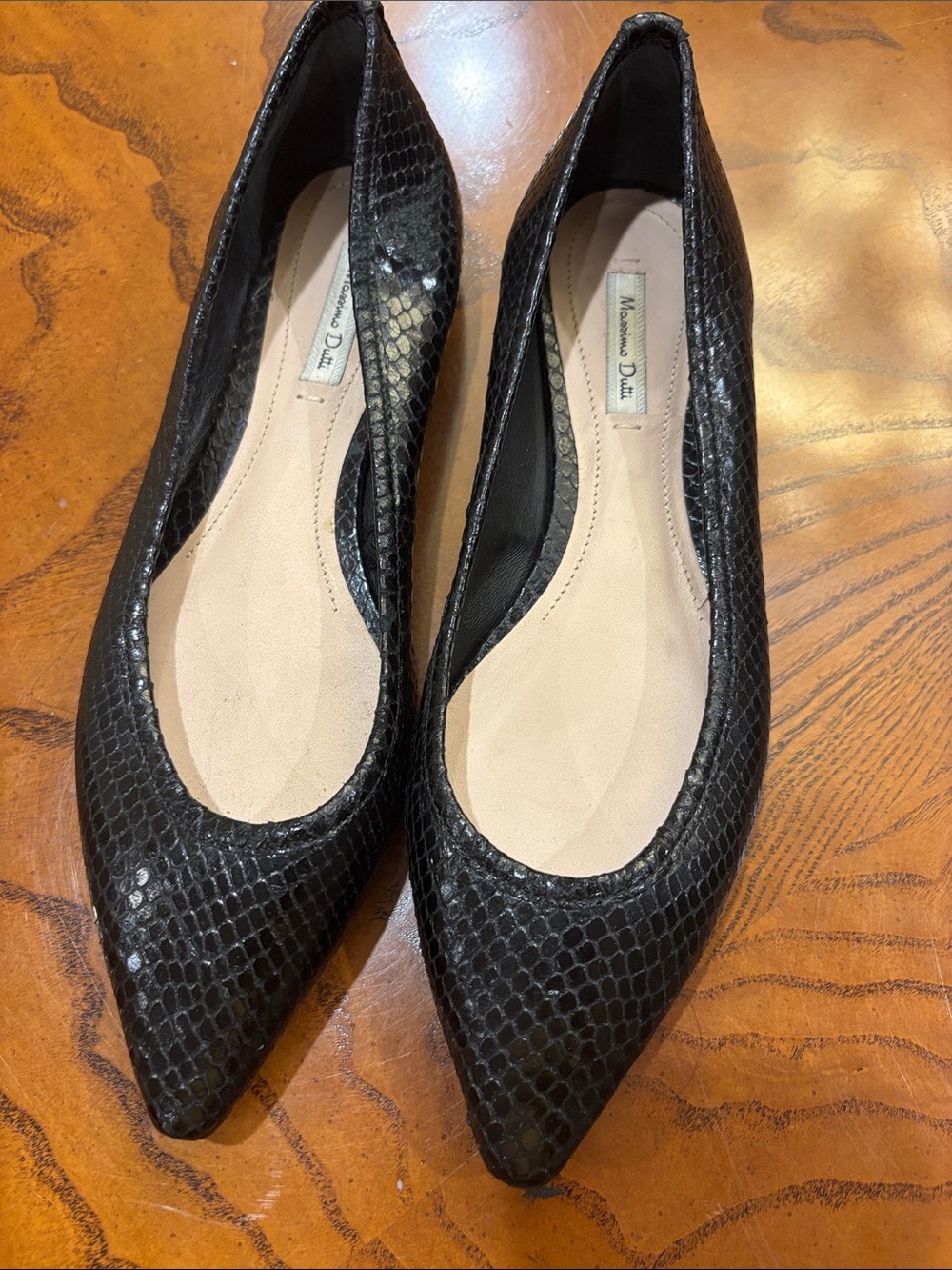 Massimo Dutti Black Snake-Embossed Pointed Leather Flats Size 37